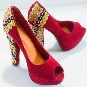 LILIANA HIGH HEEL PUMPS - WOMEN - Sz 9 - RED NWOT